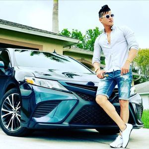 Meet your Posher, Abraham